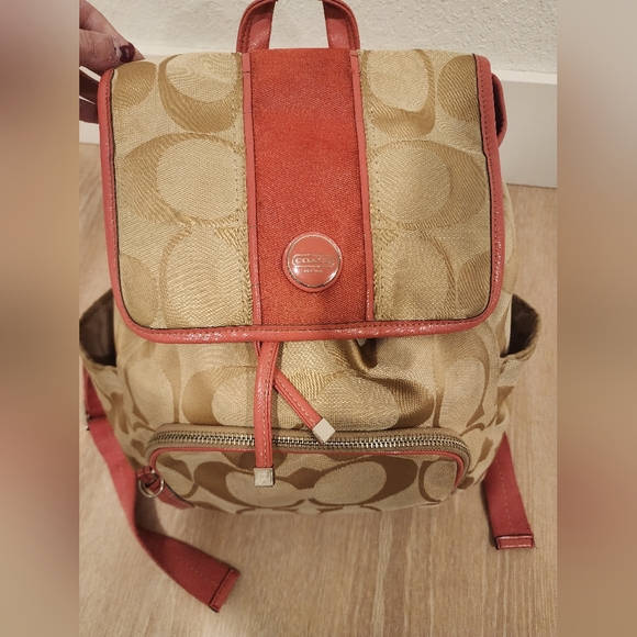 Coach Signature SIS Backpack - Picture 8 of 14